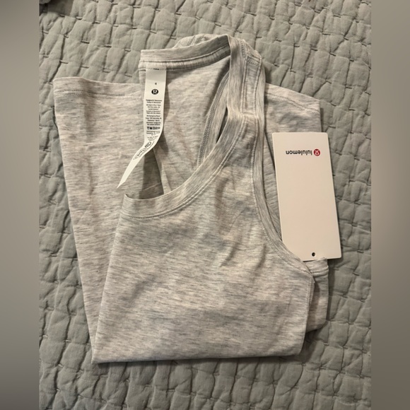 Lululemon Love Tank Top - Picture 3 of 4